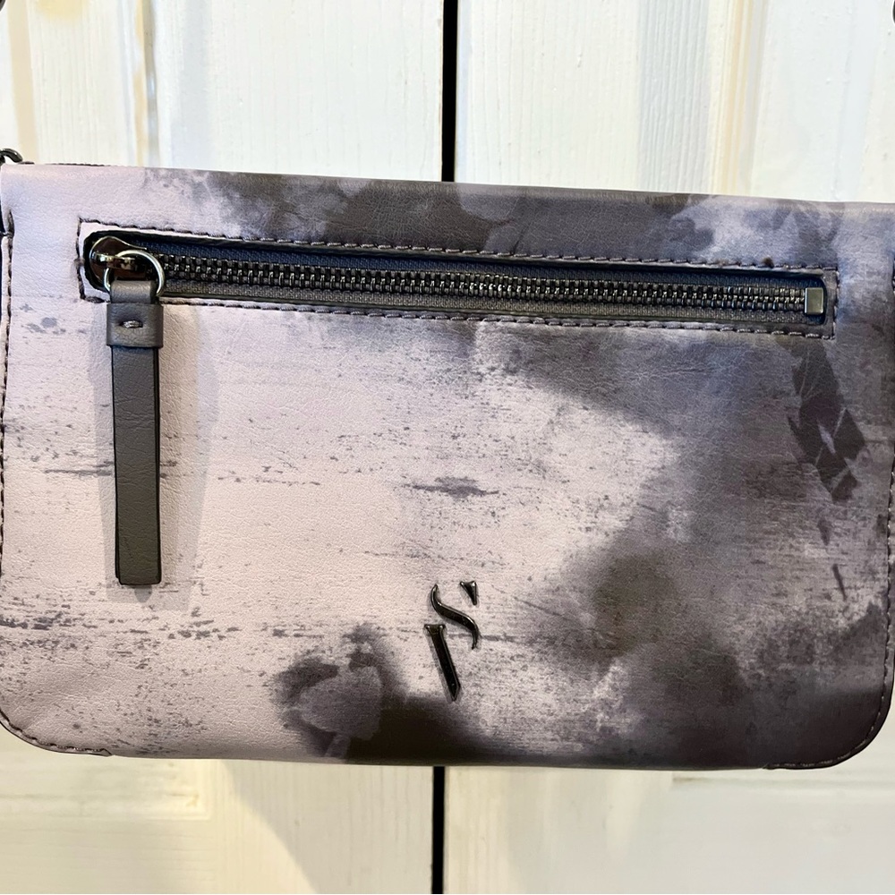 Simply Vera Wang Sintra Crossbody